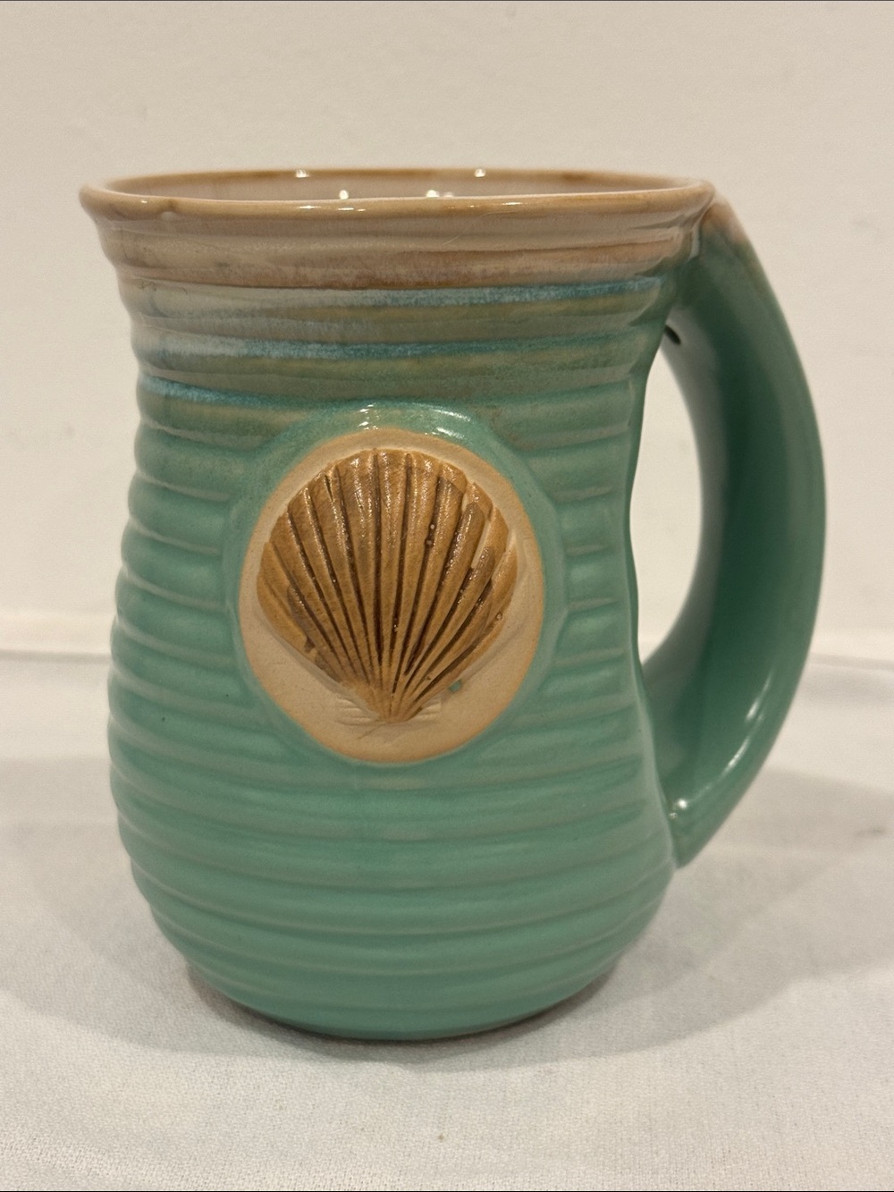 DEI Seafoam Green Ceramic Pottery Shell Accent Coffee Cup Mug